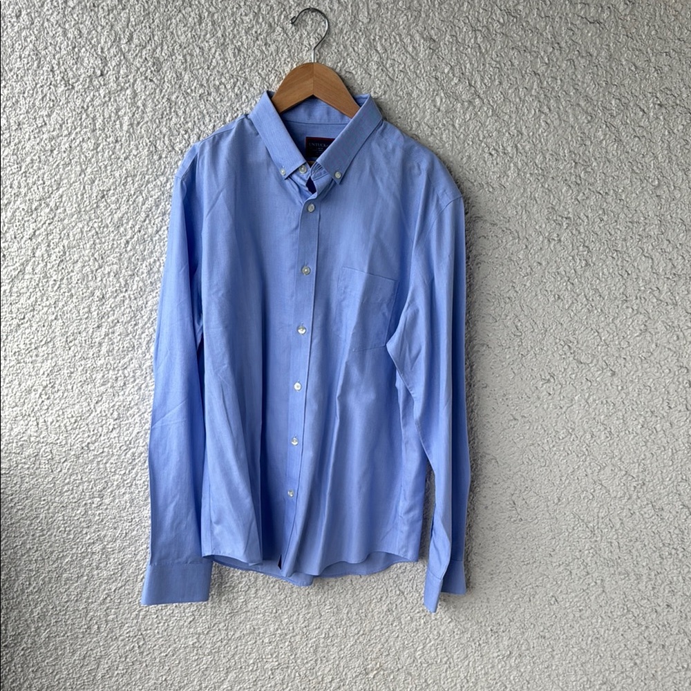 Slim Fit Men's Blue Button-Down Shirt